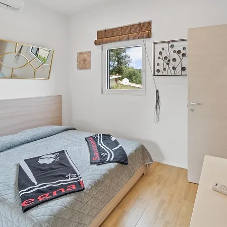 Casa vacanze Matteo Porto Columbu - Perd'E Sali